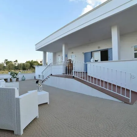 ベッド・アンド・ブレックファスト La Caletta 3*