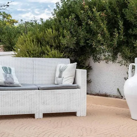 ベッド・アンド・ブレックファスト La Caletta